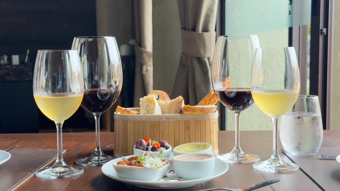 Enoteca | Vinhos & Antepasti